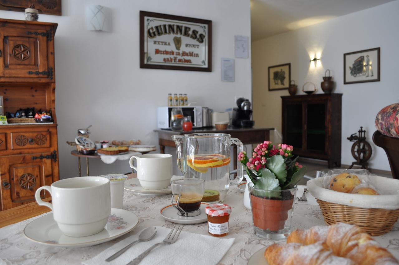 Il Girasole Hotel Saint-Vincent Ngoại thất bức ảnh