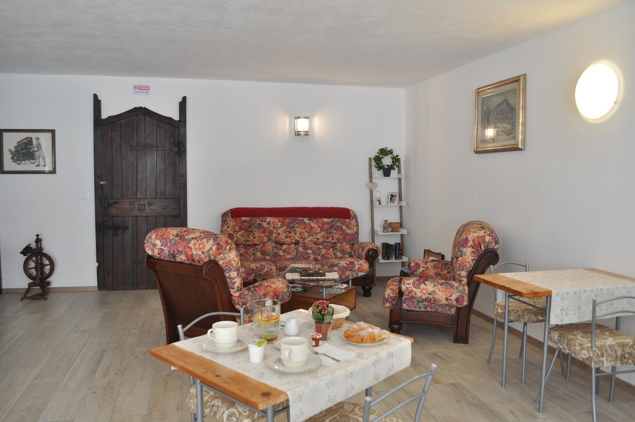 Il Girasole Hotel Saint-Vincent Ngoại thất bức ảnh